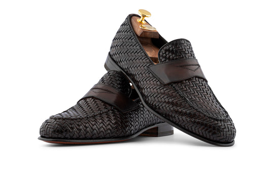 Points à la main Moccasin en cuir tissé à la main