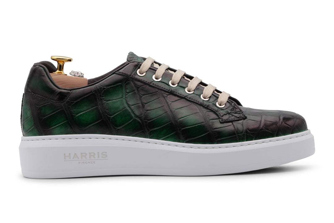 Sneakers in coccodrillo