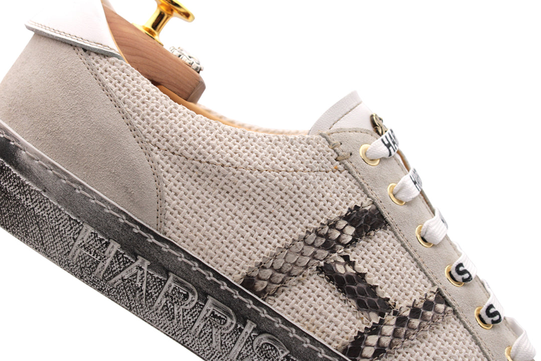 Baskets en cuir et en toile vintage