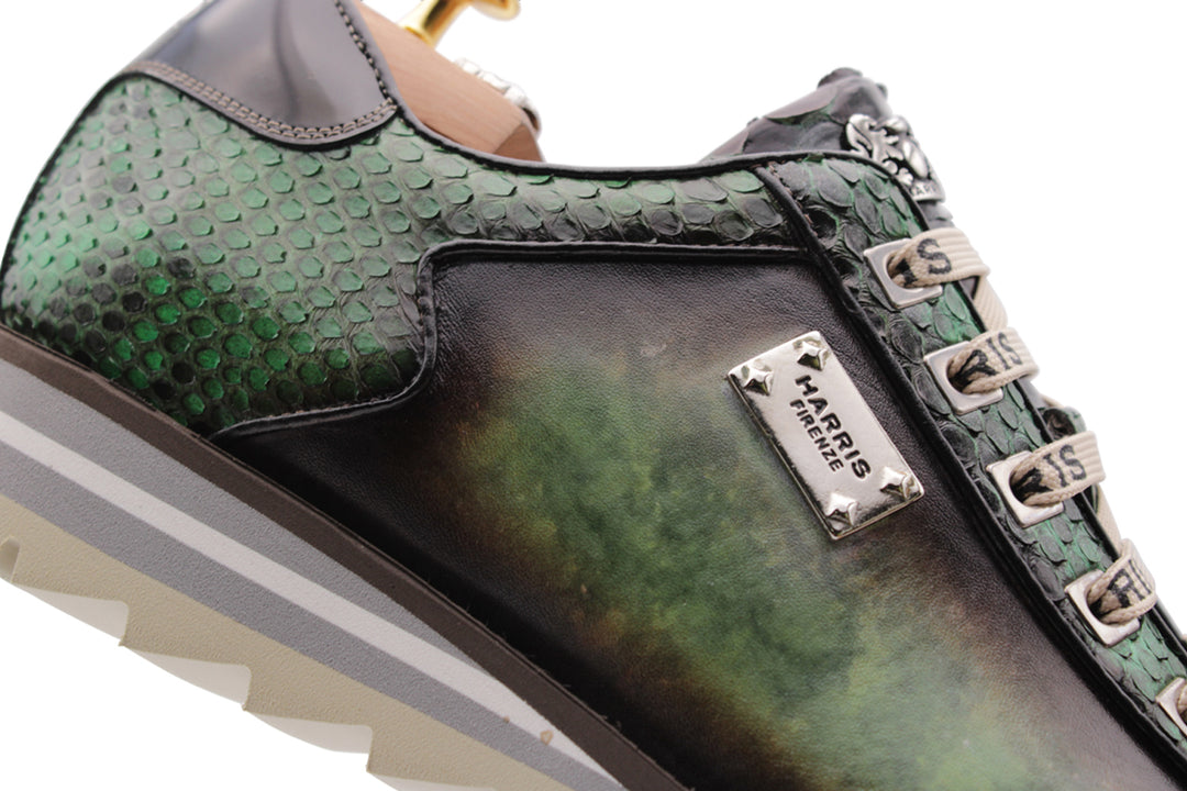 Zapatillas de cuero pintadas a mano y pitón