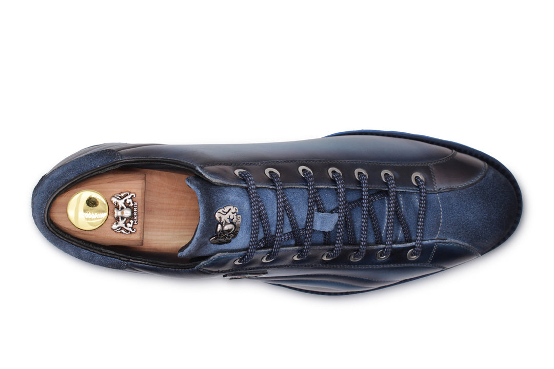 Blau handgemalte Leder- und Wildleder -Turnschuhe