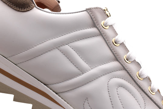 Sneaker en cuir avec détails ombrés