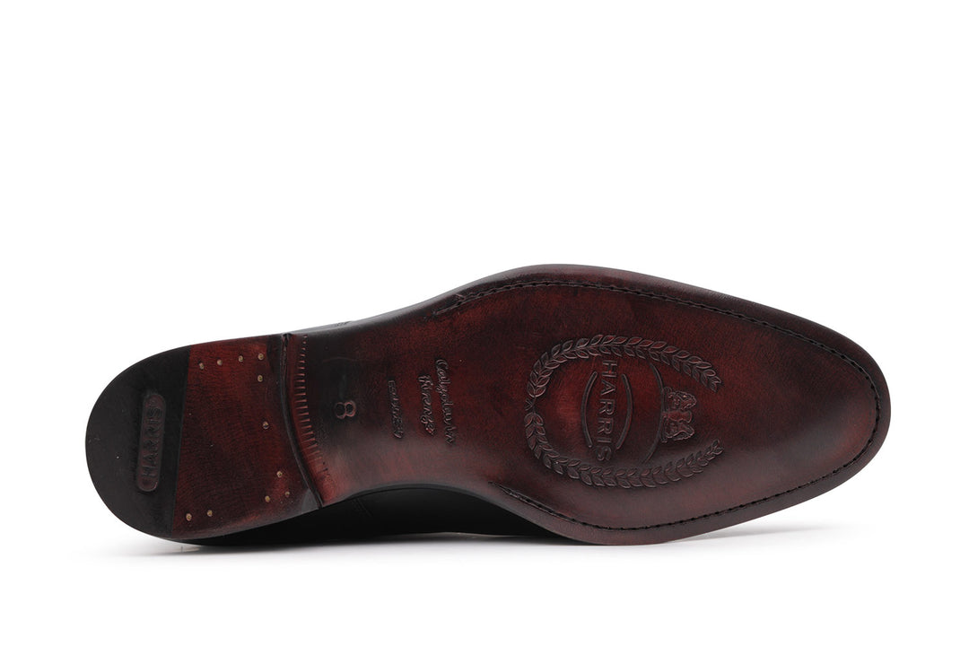 Smooth leather derby