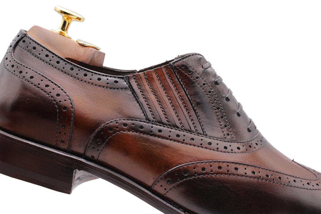 Richelieu Slip-On avec Décorations Brogue