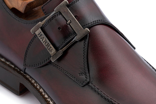 Single-Buckle Leather Shoe