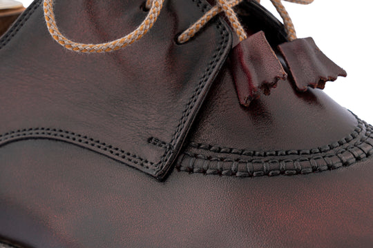 Derby handbemalt mit norwegischer Handwerkskunst