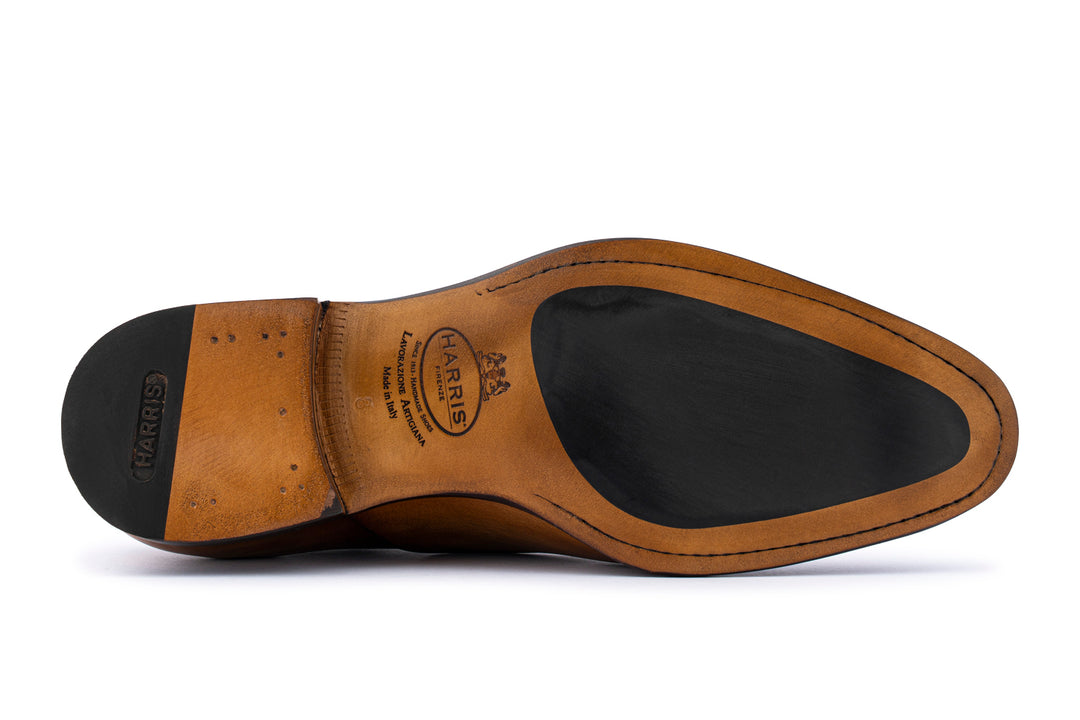 Zapatos brogue de piel pintados a mano