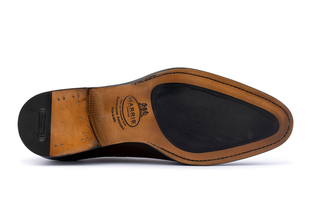 Handbemalte Brogues mit Handnaht