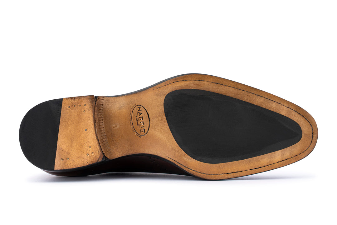 Francesina in pelle dipinta a mano con dettagli brogue