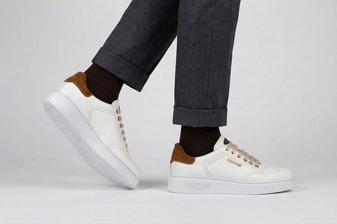 Comfort sneakers with suede details