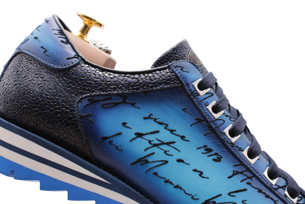 Sneakers signature dipinta a mano