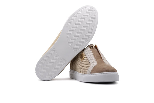 Sneakers slipon effetto traforato e suede