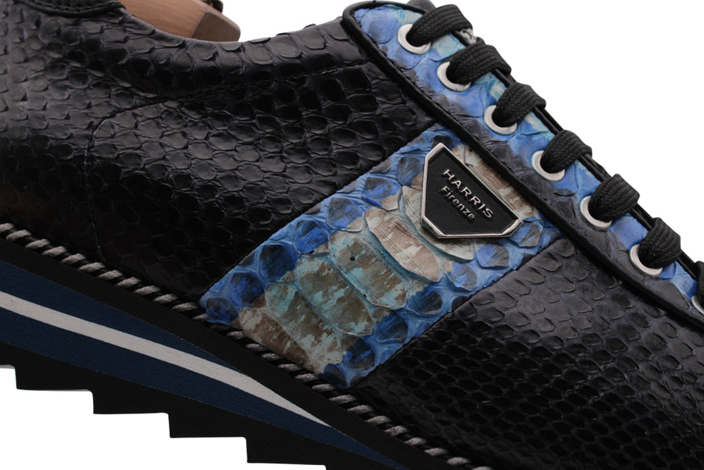 Sneakers in pitone Limited Edition Blu