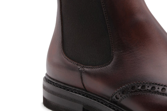 Polacchino con elastico e dettagli Brogue dipinto a mano