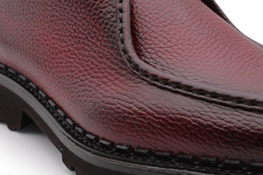 Stringata in pelle effetto alce con cucitura a mano