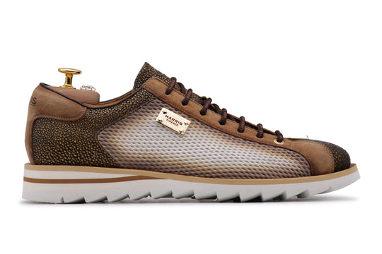 Sneakers stampata effetto forato