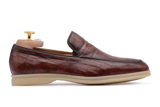 Crocodile effect moccasin