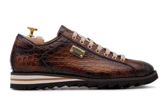 Sneakers effetto coccodrillo dipinta a mano